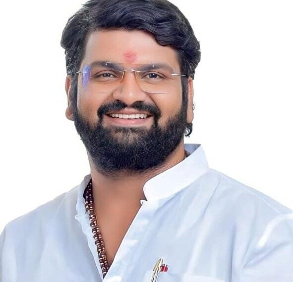 ShivSena Shinde faction district head Manish Kalje registered fraud case फसवणूक प्रकरणी शिवसेना शिंदे गटाचे जिल्हाप्रमुख मनिष काळजेंवर गुन्हा दाखल