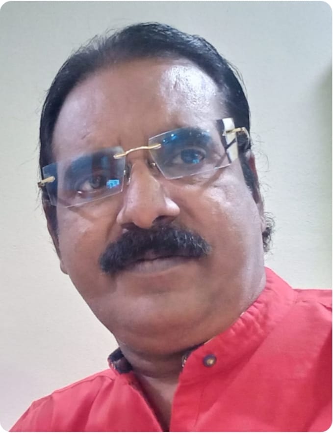 आरोग्य विभागातील 32 वर्षांच्या अविरत आरोग्य सेवेनंतर प्रविण सोळंकी निवृत्त Pravin Solanki retired after 32 years of continuous service in the health dept 