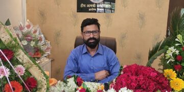 डॉ. संतोष नवलेंच्या विभागीय चौकशीसाठी संचालकांकडे दोषारोप पत्र सादर डॉ. संतोष नवलेंच्या विभागीय चौकशीसाठी संचालकांकडे दोषारोप पत्र सादर Chargesheet submitted to the Director for departmental inquiry of Dr Santosh Navale