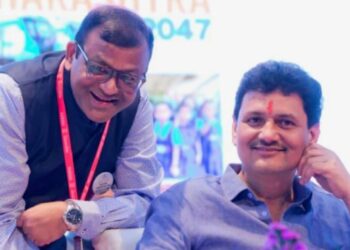 आरोग्य मंत्र्यांकडून डॉ. भगवान पवारांच्या निलंबनाचे स्पष्ट संकेत Health Minister gives clear indications regarding the suspension of Dr Bhagwan Pawar