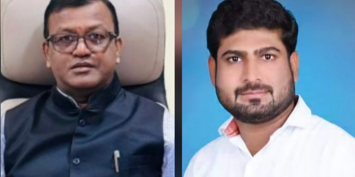 पुणे उपसंचालक डॉ. भगवान पवारांवरच कारवाई करा Take action against Pune Deputy Director Dr Bhagwan Pawar himself