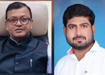 पुणे उपसंचालक डॉ. भगवान पवारांवरच कारवाई करा Take action against Pune Deputy Director Dr Bhagwan Pawar himself